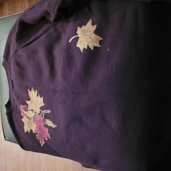 Hand painted vintage leaf sweater . Ficus Athletic size Large - Picture 2 of 3